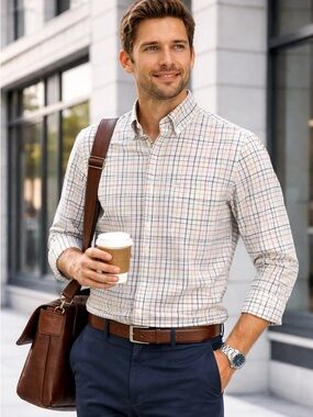 Van Heusen Button Down Shirt Men Sm 14-14.5 Plaid Regular Fit Wrinkle-Free NWT